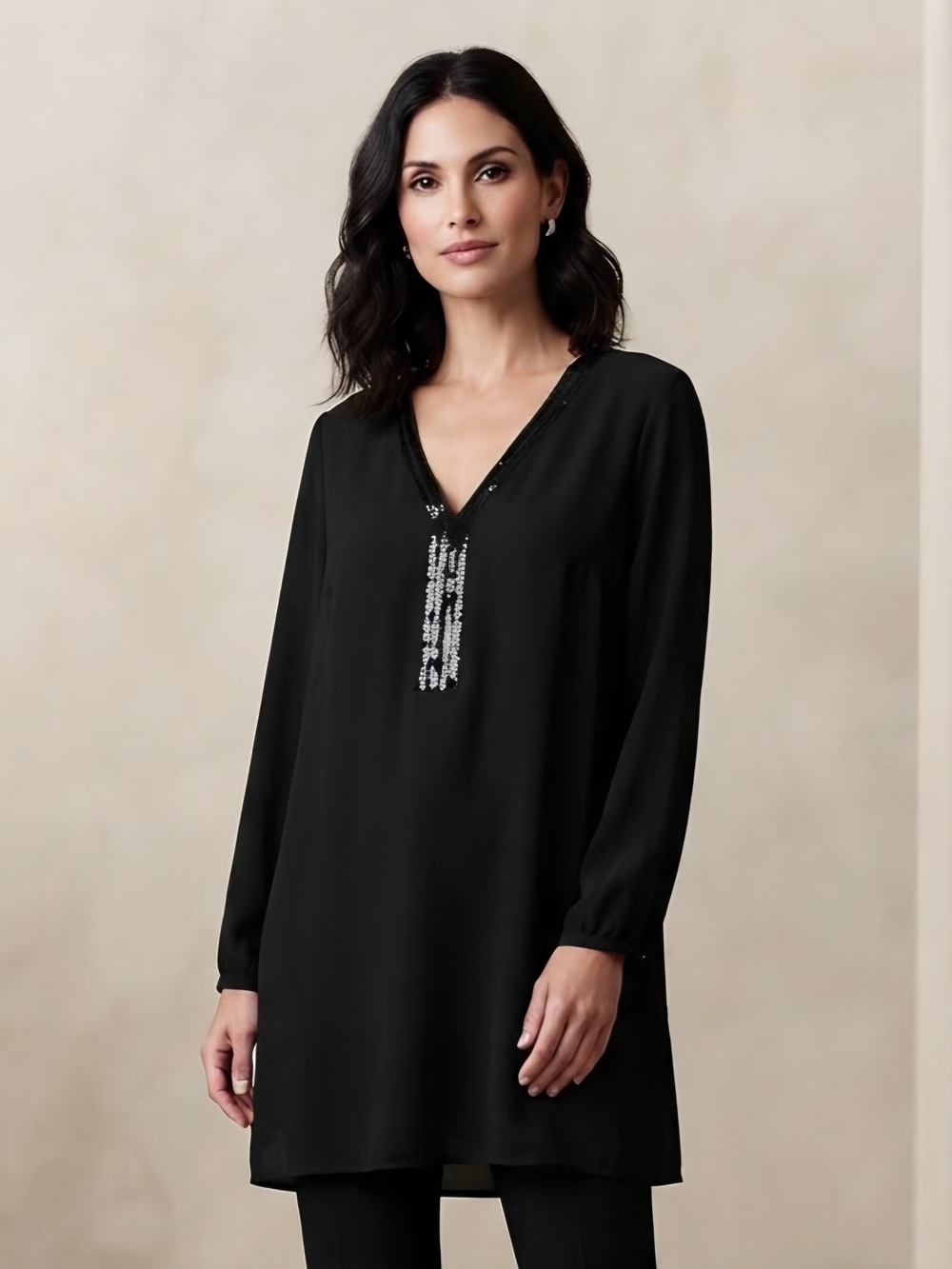 cleo Black V-Neck Tunic with Sequins Size Large